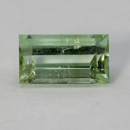 baguette cut green tourmaline 0.5 ct