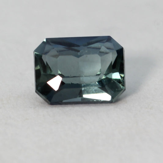 teal octagon cut sapphire 0.7ct