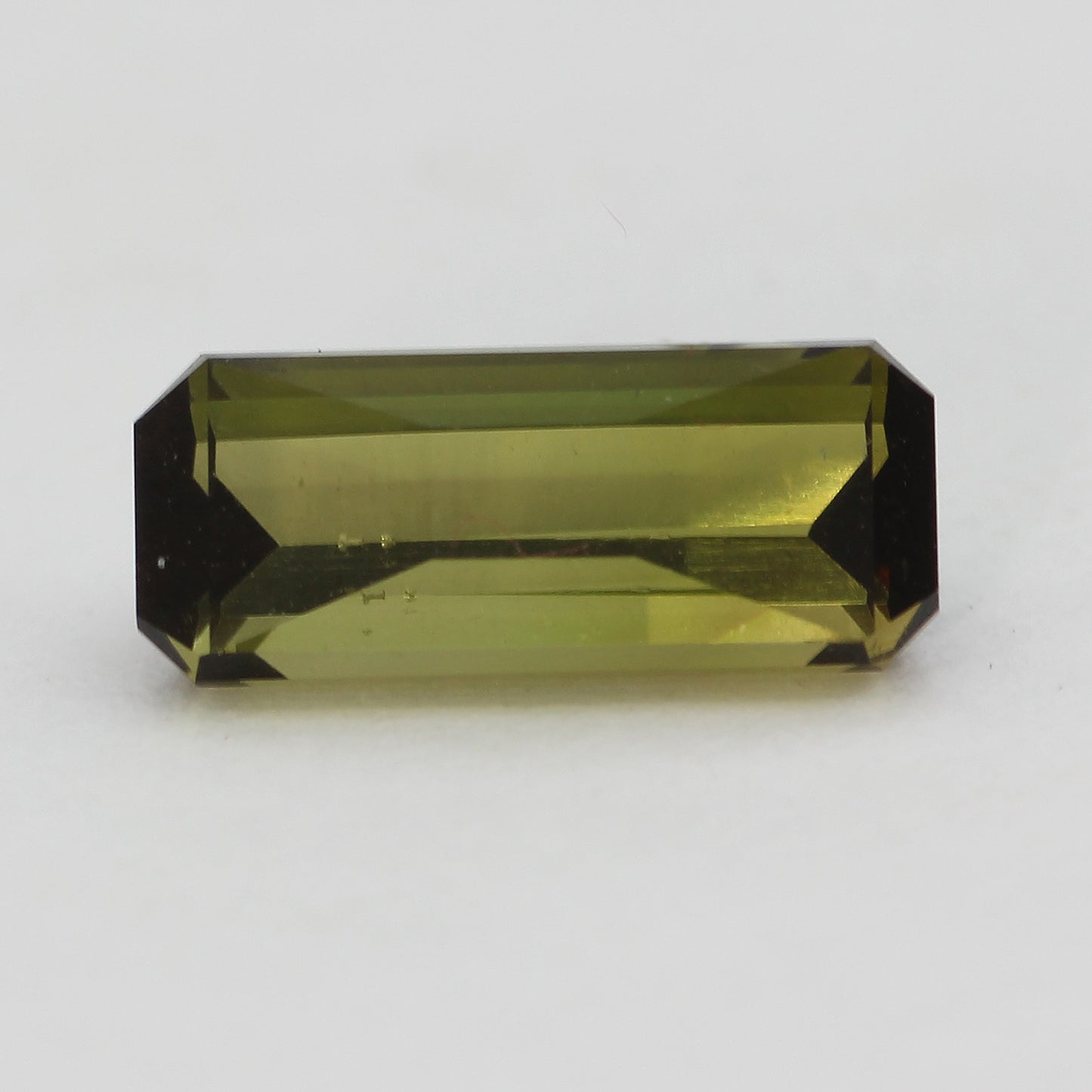 Octagon baguette cut green tourmaline 1.9 ct