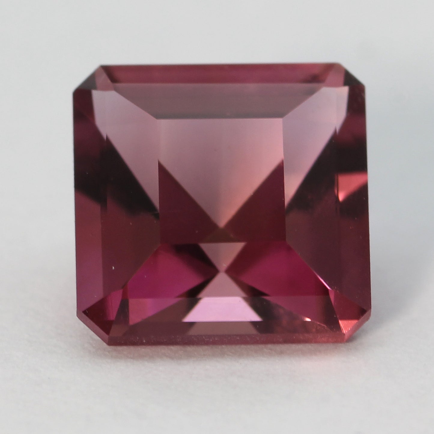 square cut pink tourmaline 2.85 ct