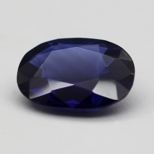 oval cut faceted sapphire 3.3 ct