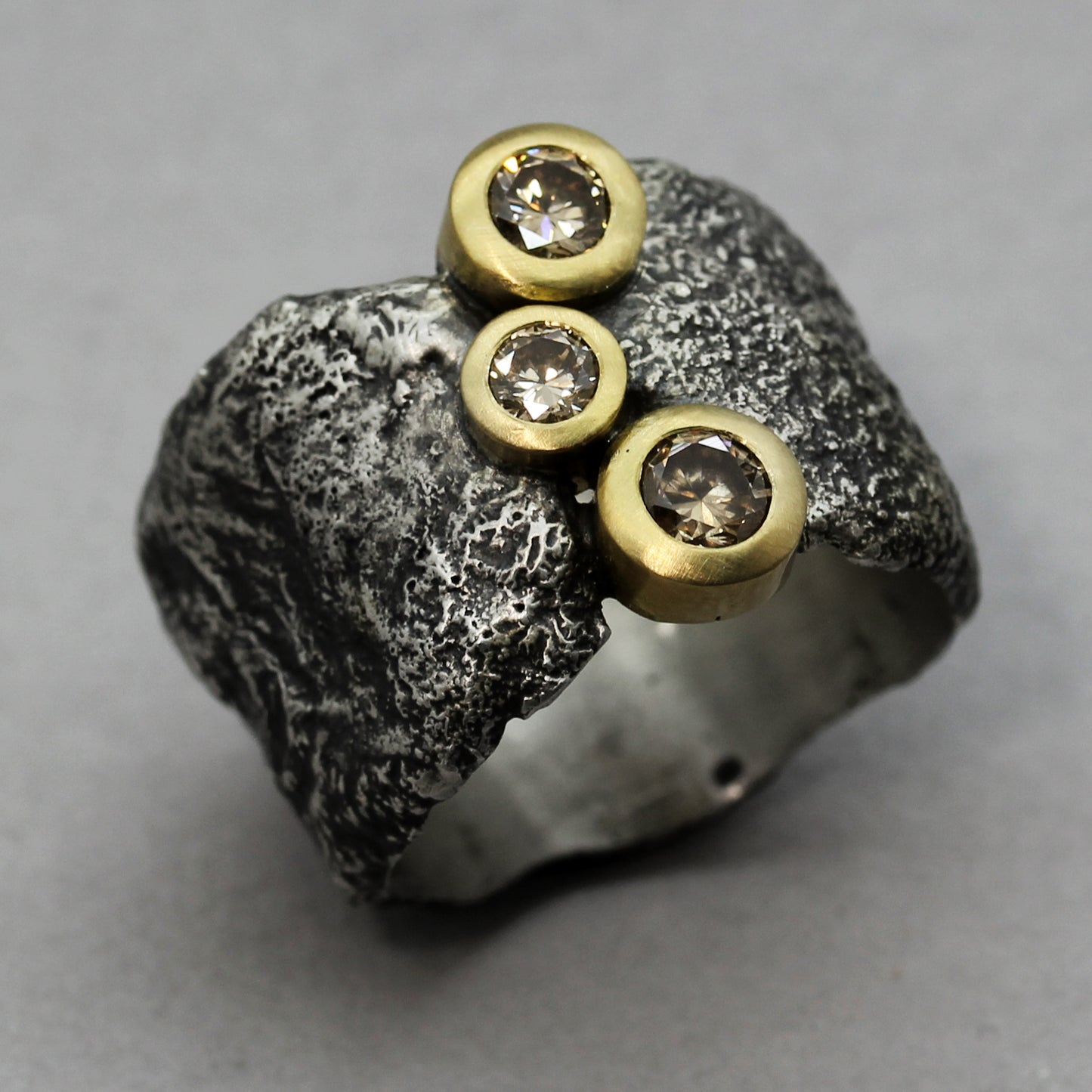 Magma Reticulated Cognac Diamond Ring