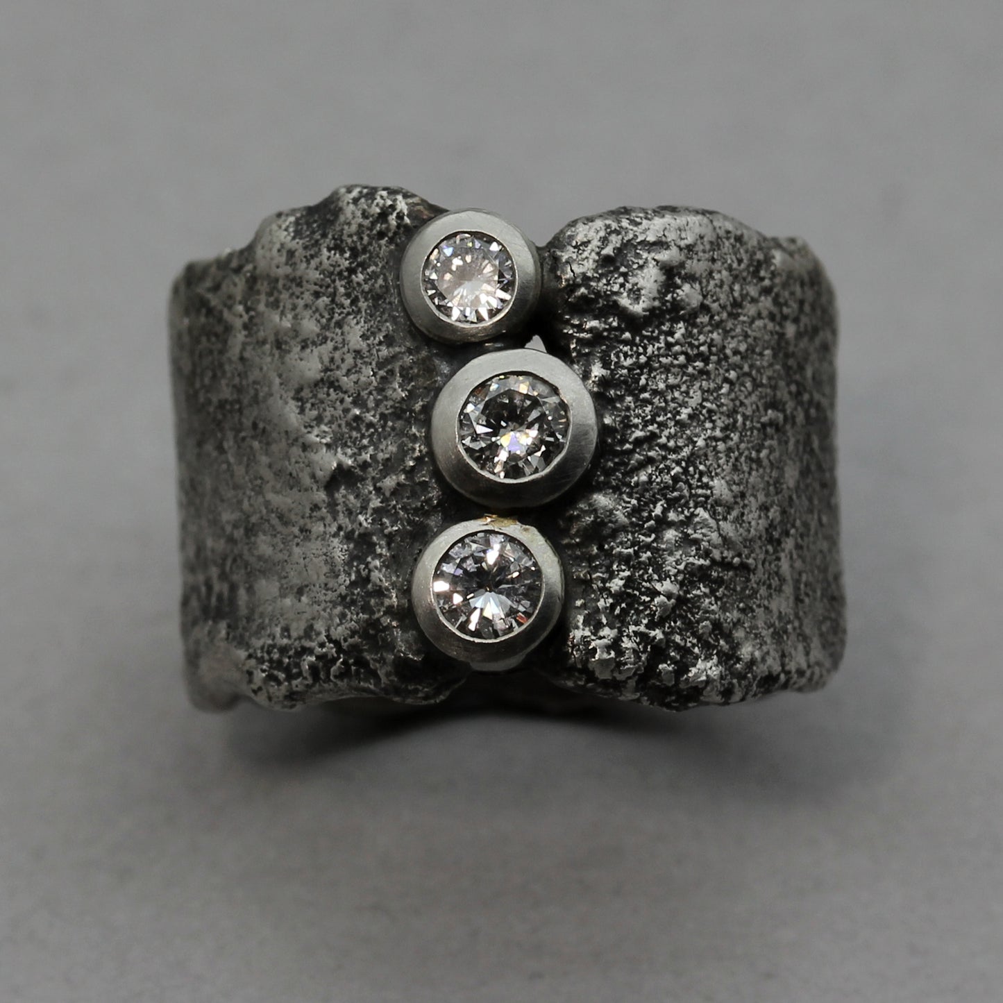 Magma Reticulated Diamond Platinum and Silver Ring