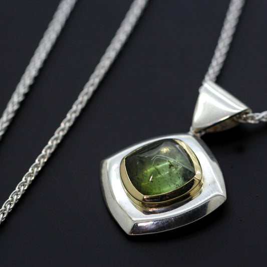 Abbey Pendant Green Tourmaline