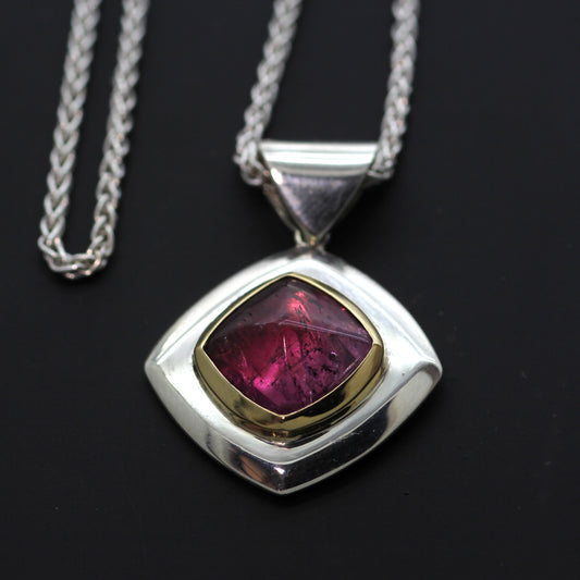 Abbey Pendant Pink Tourmaline