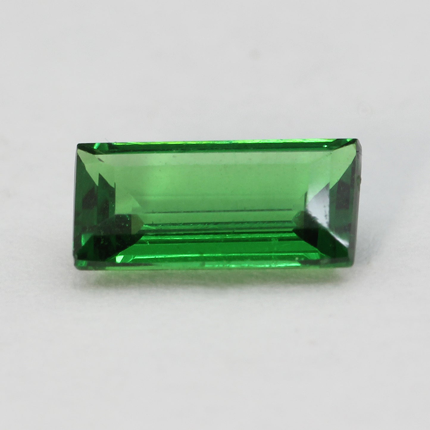 Tsavorite baguette cut garnet 1.25 ct