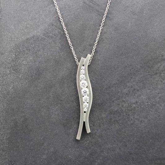 Diamond and Platinum Ruscello Pendant