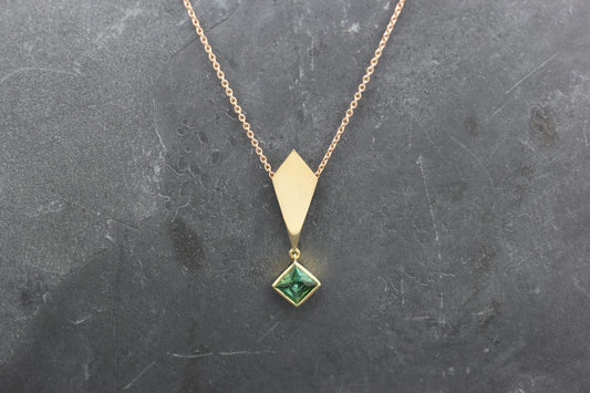 Kite Pendant Rose Gold & Green Tourmaline