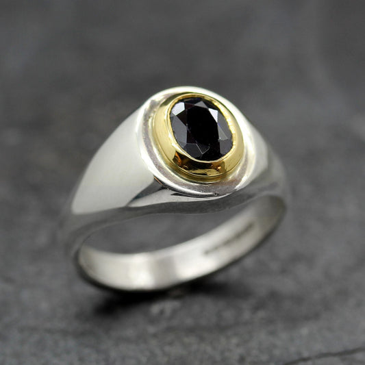 Ladies Signet Ring Blue Black Sapphire