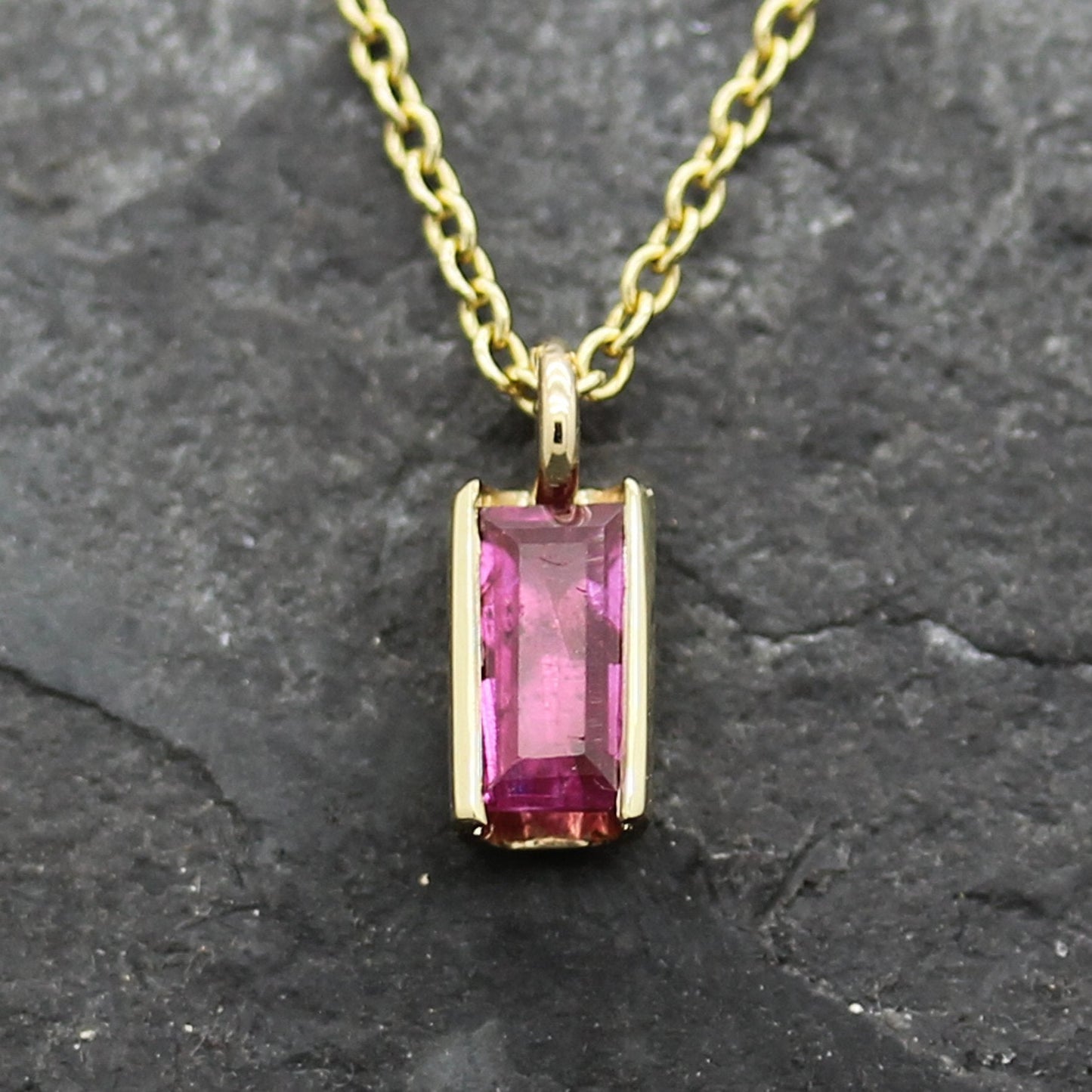 Ruby Flute Pendant Mini