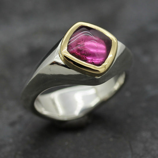 Abbey Ring 'Midi' Dark Pink Tourmaline