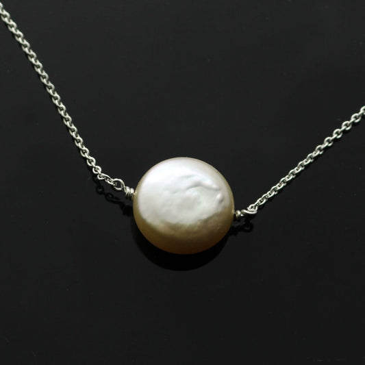 CREAMY BUTTON PEARL & STERLING SILVER NECKLACE