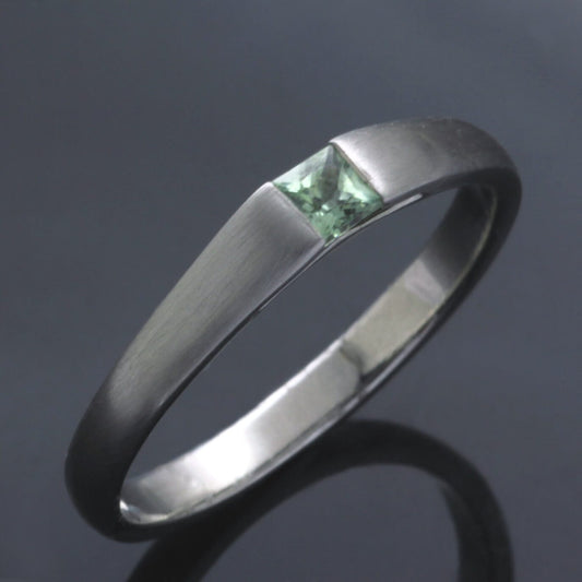 PETITE FINESSE 0.15CT GREEN SAPPHIRE SET IN PLATINUM