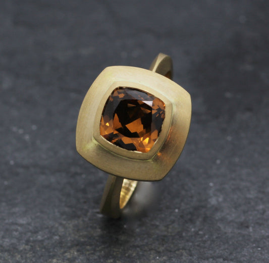 Yellow Gold & Spessartite Garnet Crystalo Ring