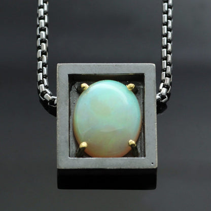 CABOCHON CUT 4.23CT OPAL SET IN 18CT YELLOW GOLD & STERLING SILVER PENDANT