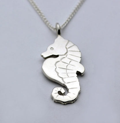 STERLING SILVER SEAHORSE NECKLACE