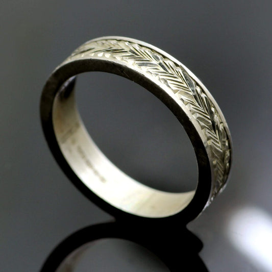 LEAF PATTERN 4 MM STERLING SILVER HAND ENGRAVED FLAT RING