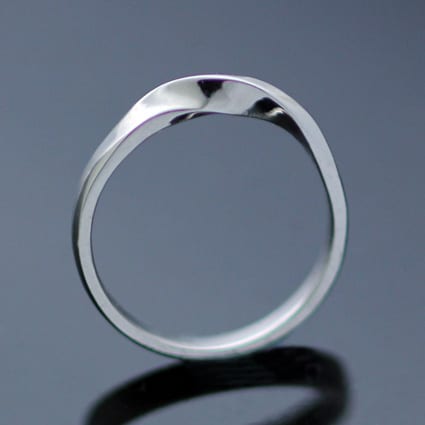 STERLING SILVER MOBIUS TWIST FLAT WEDDING BAND