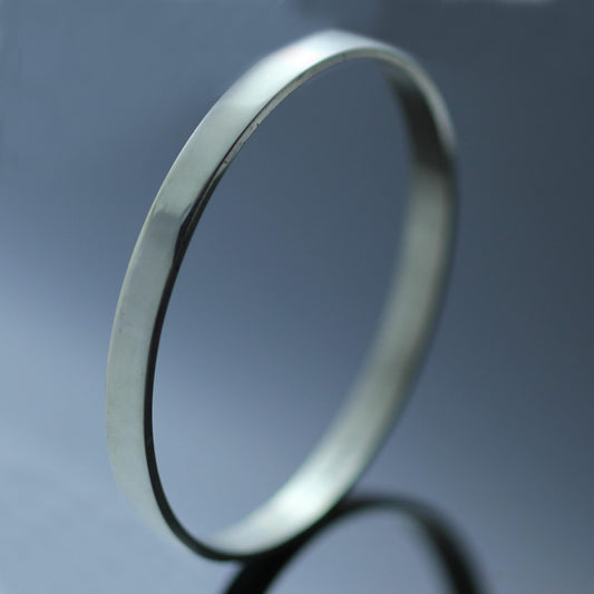 POLISHED STERLING SILVER TEXTURED FLAT BANGLE