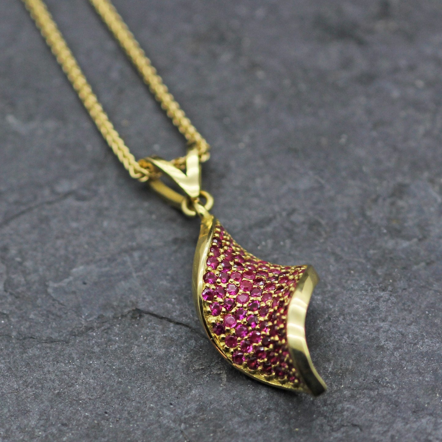 18ct & Ruby Vesica Twist Pendant