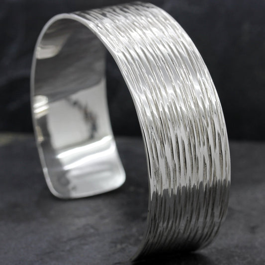 WHEATGRASS STERLING SILVER TEXTURED SMALL CUFF